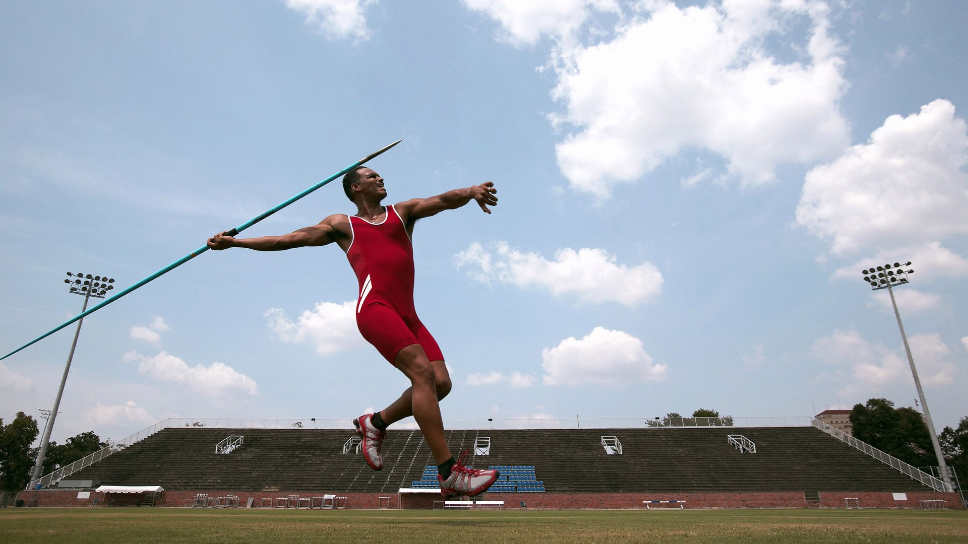 开云体育娱乐-“幕后英雄：车队坚守的坚持与智慧”，车队的岗位职责流程及制度