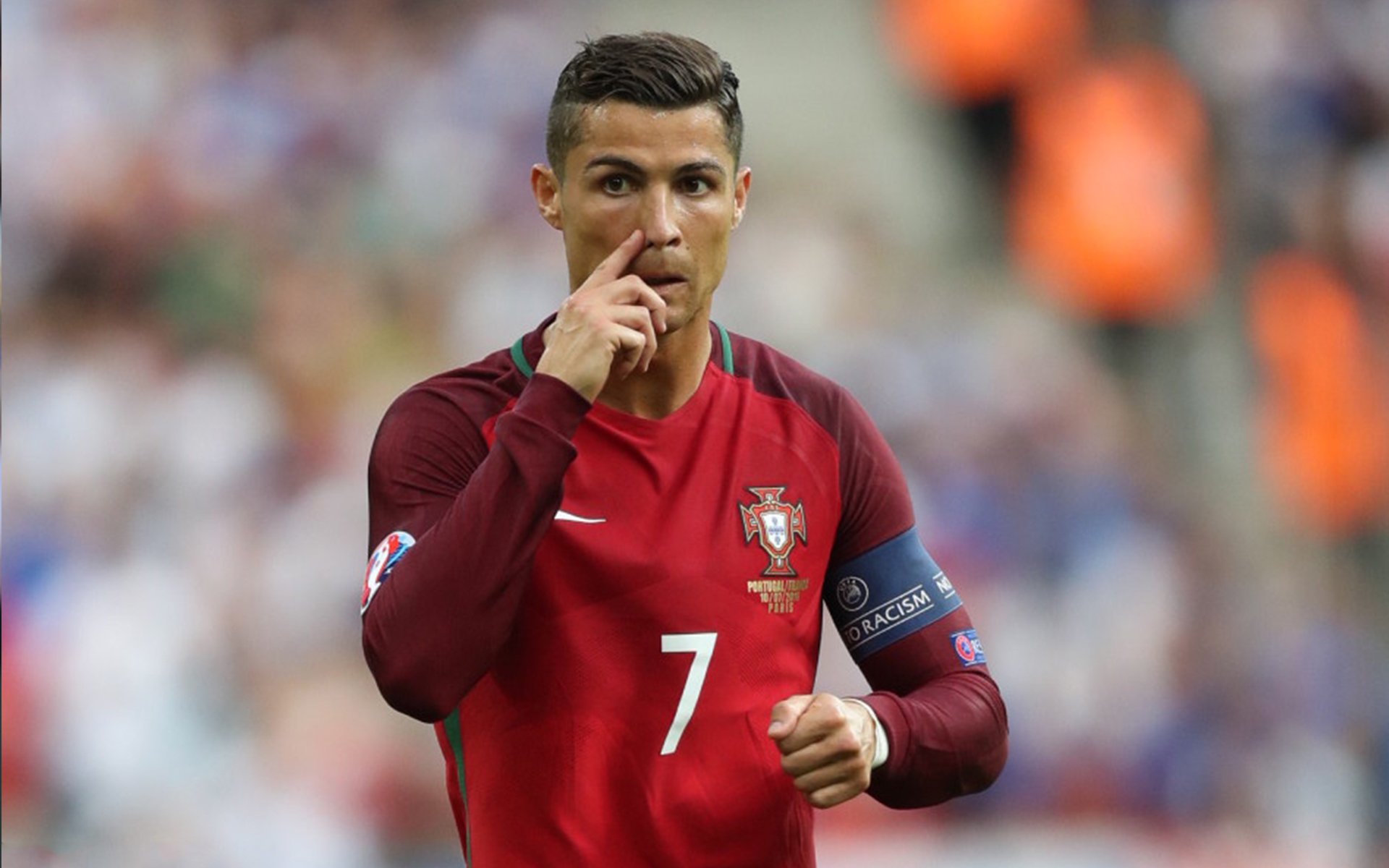 开云体育官网入口-尼克斯核心兰德尔宣布参选市议员，引发热议，兰德尔尼克斯定妆照